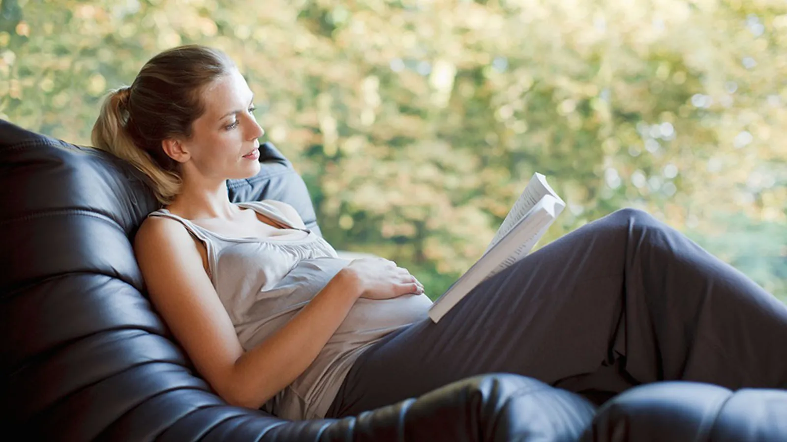 Giải Mã Giấc Mơ Thấy Dép Và Những Con Số Liên Quan