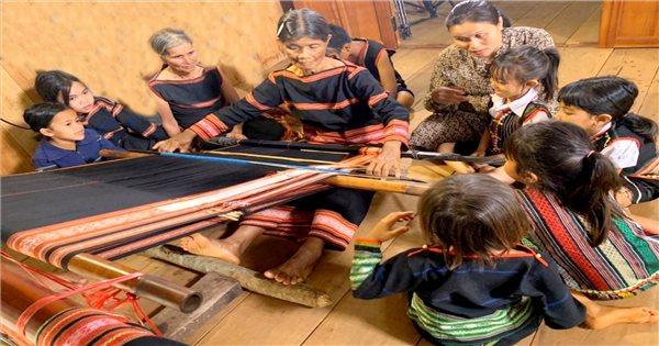 Giải Mã Giấc Mơ Thấy Ám Em Be Và Những Con Số Liên Quan