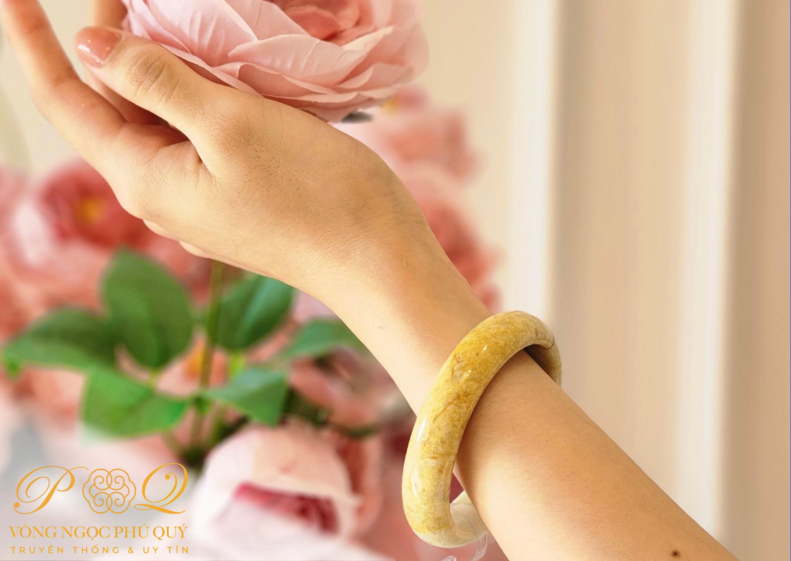 Nằm Mơ Thấy Hồn Người Chết Đánh Số Gì?