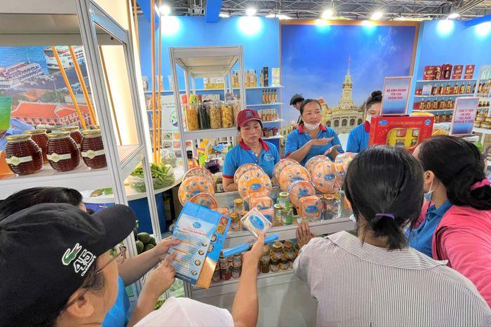 Nằm Mơ Thấy Bát Hương Cháy Đánh Con Gì?