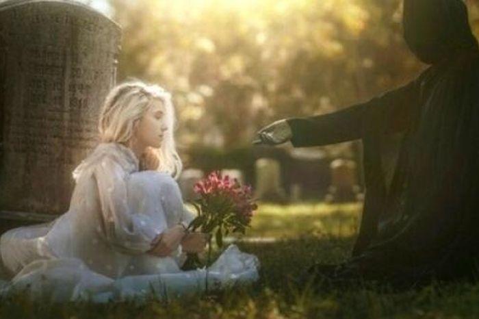 Nằm Mơ Nhặt Được Điện Thoại Đánh Con Gì? Giải Mã Bí Ẩn