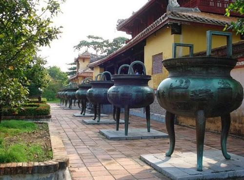 Giải Mã Giấc Mơ Thấy Số: Điềm Báo May Mắn Hay Điềm Xui?