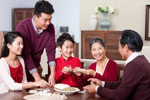 Giải Mã Giấc Mơ Thấy Bị Giật Túi Xách Và Những Con Số Liên Quan