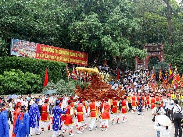 Giải Mã Giấc Mơ Thấy Đi Thắp Hương Cho Người Chết